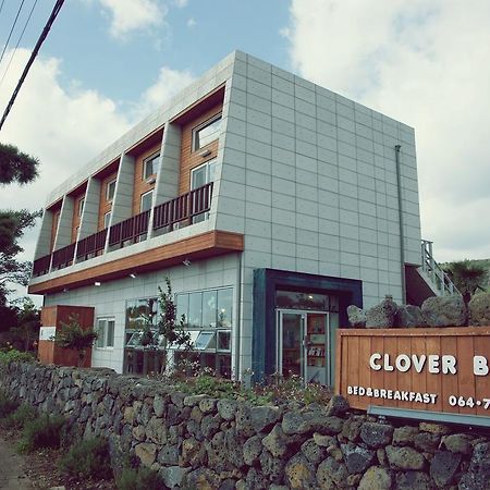 Clover B&B Seogwipo Esterno foto