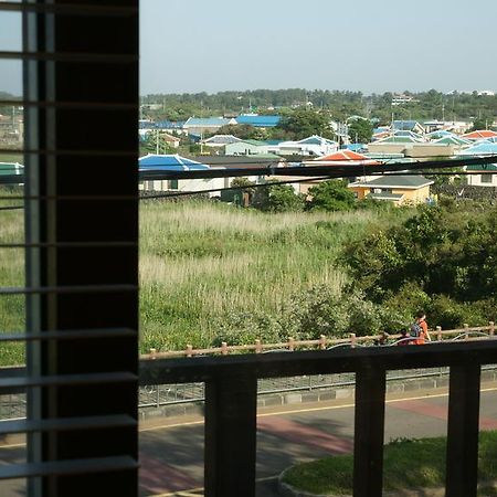 Clover B&B Seogwipo Esterno foto
